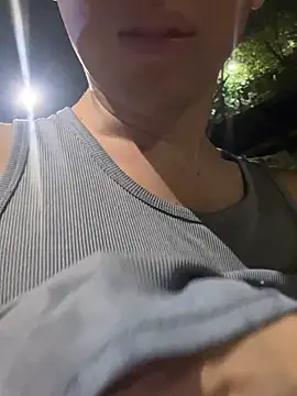 Snapshot of LiamMyst chatting on 03-10-26, 04:06 LiamMyst online show from 03-10-26, 04:06