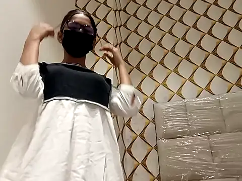 dubyzubygirl online show from 10-05-25, 10:02