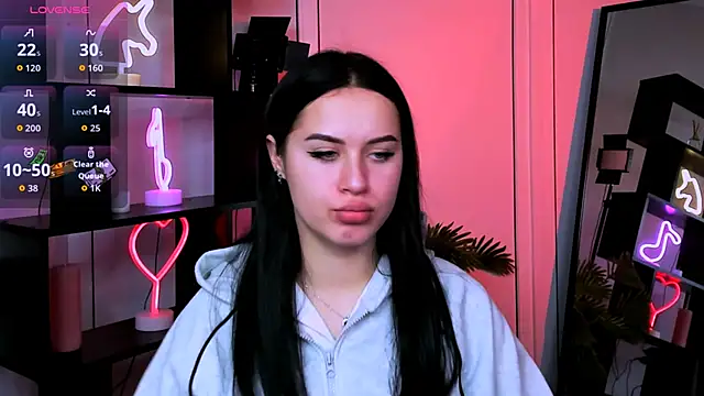 Snapshot of vivy_star1 chatting on 11-11-25, 07:14 vivy star1 online show from 11-11-25, 07:14