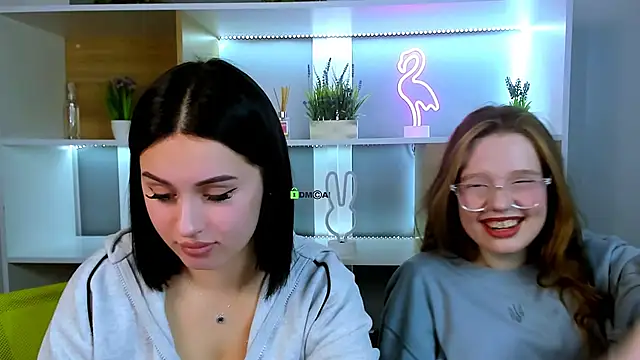 Snapshot of vivy_star1 chatting on 01-18-26, 08:12 vivy star1 online show from 01-18-26, 08:12