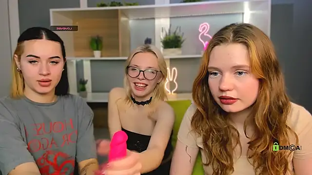 Snapshot of vivy_star1 chatting on 02-27-26, 08:20 vivy star1 online show from 02-27-26, 08:20