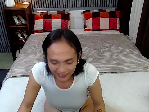 xAsianTOPModelx online show from 01-07-26, 04:09