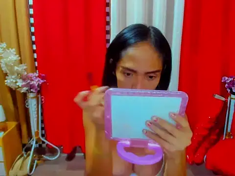 xAsianTOPModelx online show from 04-18-26, 10:21