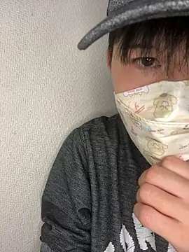 Snapshot of kumatan3434 chatting on 10-25-25, 07:49 kumatan3434 online show from 10-25-25, 07:49