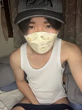 Snapshot of kumatan3434 chatting on 02-24-26, 02:04 kumatan3434 online show from 02-24-26, 02:04