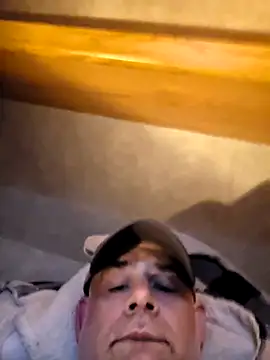 Snapshot of DeeBestEver chatting on 10-08-25, 03:53 DeeBestEver online show from 10-08-25, 03:53