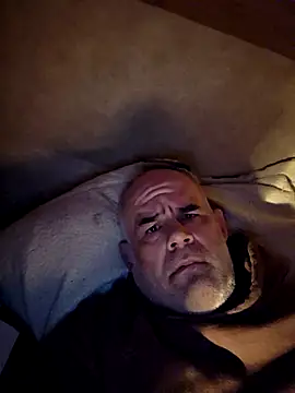 Snapshot of DeeBestEver chatting on 10-13-25, 12:38 DeeBestEver online show from 10-13-25, 12:38