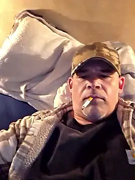 Snapshot of DeeBestEver chatting on 11-08-25, 10:52 DeeBestEver online show from 11-08-25, 10:52