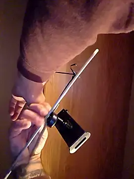 Snapshot of DeeBestEver chatting on 11-28-25, 12:46 DeeBestEver online show from 11-28-25, 12:46