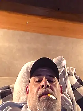 Snapshot of DeeBestEver chatting on 11-30-25, 06:56 DeeBestEver online show from 11-30-25, 06:56