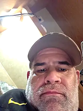 Snapshot of DeeBestEver chatting on 01-12-26, 09:20 DeeBestEver online show from 01-12-26, 09:20