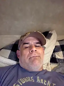 Snapshot of DeeBestEver chatting on 02-05-26, 10:03 DeeBestEver online show from 02-05-26, 10:03