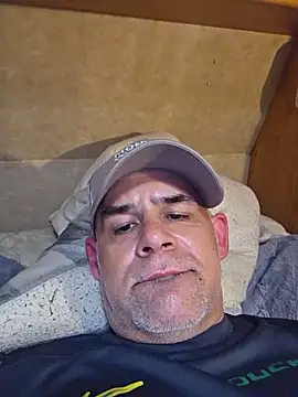 Snapshot of DeeBestEver chatting on 06-11-26, 11:14 DeeBestEver online show from 06-11-26, 11:14