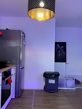 LaPetiteKim online show from 10-15-25, 07:03