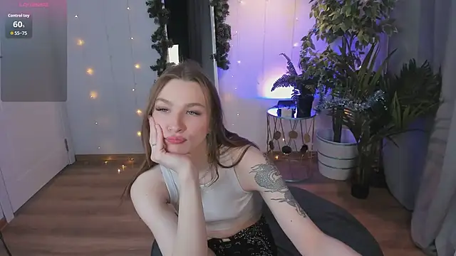 PollyMayer online show from 12-14-25, 08:46