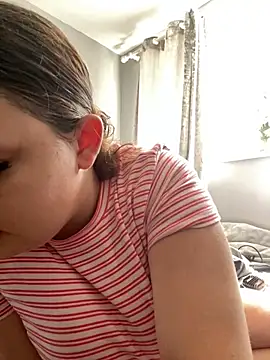 MadelineLeah online show from 07-08-26, 01:59