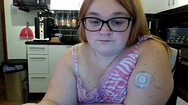 Curvy-AmyX online show from 10-15-25, 10:21