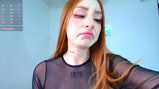 Bennuluspeach  online show from 11-11-25, 01:44