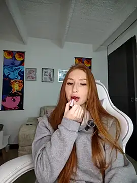 Bennuluspeach  online show from 11-29-25, 05:10