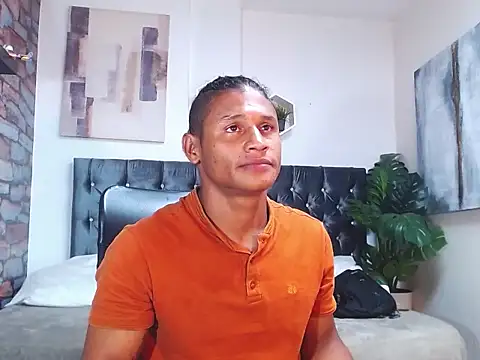 casike1 online show from 10-05-25, 04:49