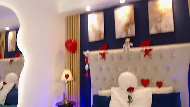 Snapshot of GloryShine chatting on 02-14-26, 12:57 GloryShine online show from 02-14-26, 12:57