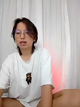 Klaret Toy online show from 03-06-26, 10:28