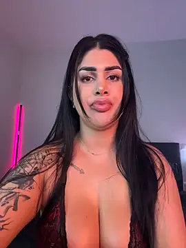 Niinarosee online show from 06-25-26, 11:53