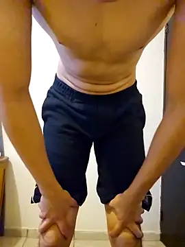 Snapshot of Sasu88_2 chatting on 10-12-25, 08:52 Sasu88 2 online show from 10-12-25, 08:52