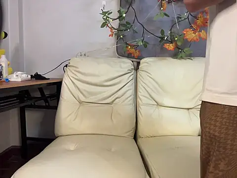 zghn88 online show from 11-17-25, 08:20