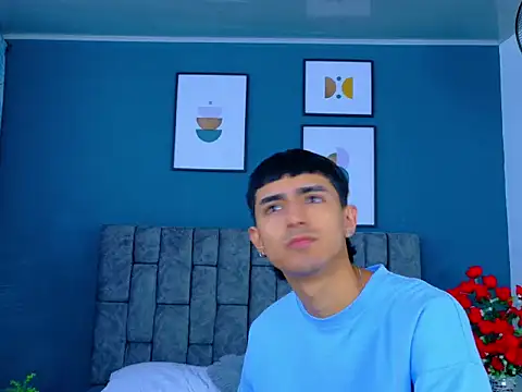 Snapshot of Anthony_carter chatting on 10-24-25, 01:40 Anthony carter online show from 10-24-25, 01:40