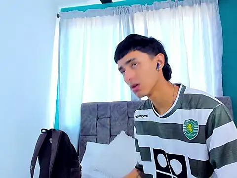 Snapshot of Anthony_carter chatting on 11-21-25, 12:59 Anthony carter online show from 11-21-25, 12:59