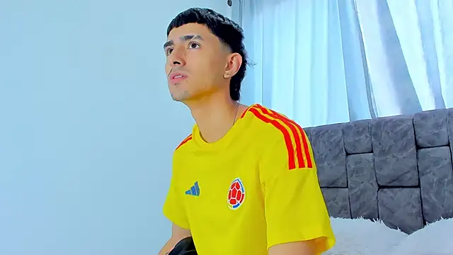 Snapshot of Anthony_carter chatting on 11-25-25, 01:44 Anthony carter online show from 11-25-25, 01:44