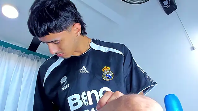 Snapshot of Anthony_carter chatting on 12-03-25, 01:42 Anthony carter online show from 12-03-25, 01:42