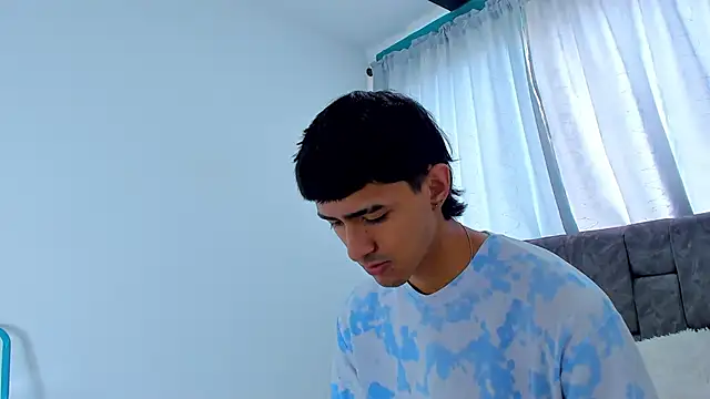 Snapshot of Anthony_carter chatting on 12-15-25, 02:10 Anthony carter online show from 12-15-25, 02:10