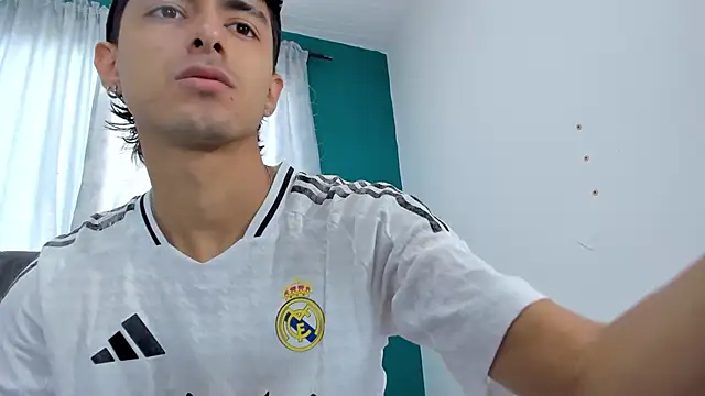 Snapshot of Anthony_carter chatting on 12-20-25, 01:40 Anthony carter online show from 12-20-25, 01:40