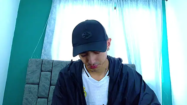 Snapshot of Anthony_carter chatting on 02-08-26, 01:25 Anthony carter online show from 02-08-26, 01:25