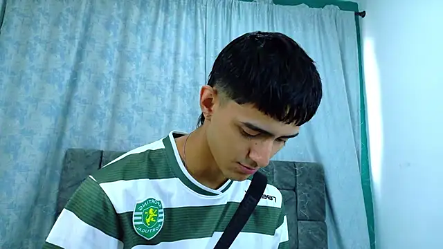 Snapshot of Anthony_carter chatting on 03-03-26, 01:17 Anthony carter online show from 03-03-26, 01:17