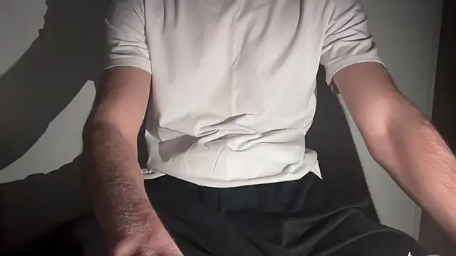 Snapshot of ncjuice_ chatting on 12-21-25, 11:01 ncjuice online show from 12-21-25, 11:01