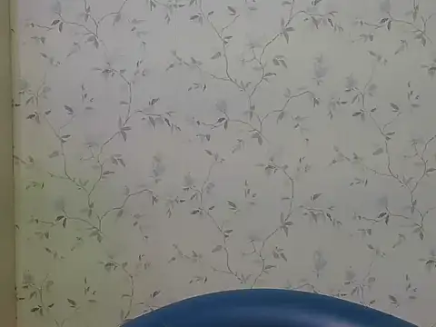 shiny-krisha online show from 11-30-25, 04:05