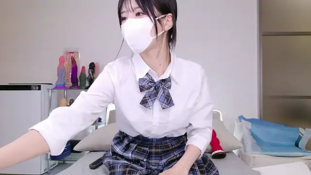 hana-08787- online show from 07-25-26, 11:19