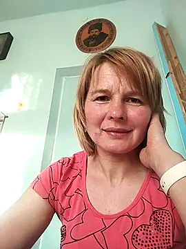 Snapshot of Masha412111 chatting on 05-04-26, 04:25 Masha412111 online show from 05-04-26, 04:25
