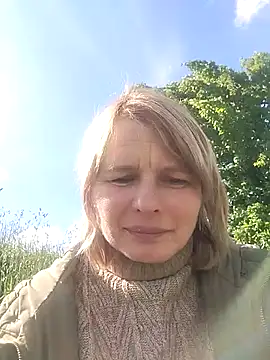 Snapshot of Masha412111 chatting on 05-31-26, 07:26 Masha412111 online show from 05-31-26, 07:26