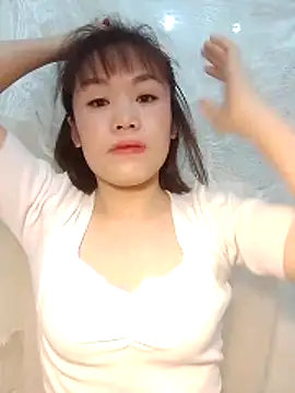 Snapshot of Timi_xx chatting on 03-06-26, 08:38 Timi xx online show from 03-06-26, 08:38