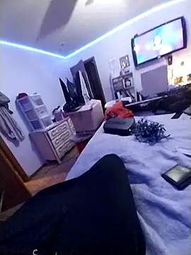 Snapshot of JNTre chatting on 11-21-25, 12:37 JNTre online show from 11-21-25, 12:37