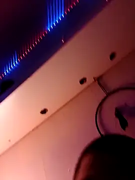 Snapshot of JNTre chatting on 02-24-26, 04:10 JNTre online show from 02-24-26, 04:10