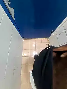 Snapshot of nice686@xh chatting on 10-18-25, 09:15 nice686xh online show from 10-18-25, 09:15