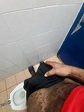 Snapshot of nice686@xh chatting on 10-20-25, 03:23 nice686xh online show from 10-20-25, 03:23