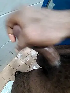 Snapshot of nice686@xh chatting on 11-17-25, 06:52 nice686xh online show from 11-17-25, 06:52