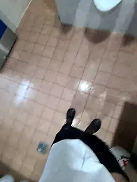 Snapshot of nice686@xh chatting on 12-01-25, 09:14 nice686xh online show from 12-01-25, 09:14