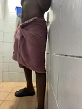 Snapshot of nice686@xh chatting on 12-19-25, 06:42 nice686xh online show from 12-19-25, 06:42